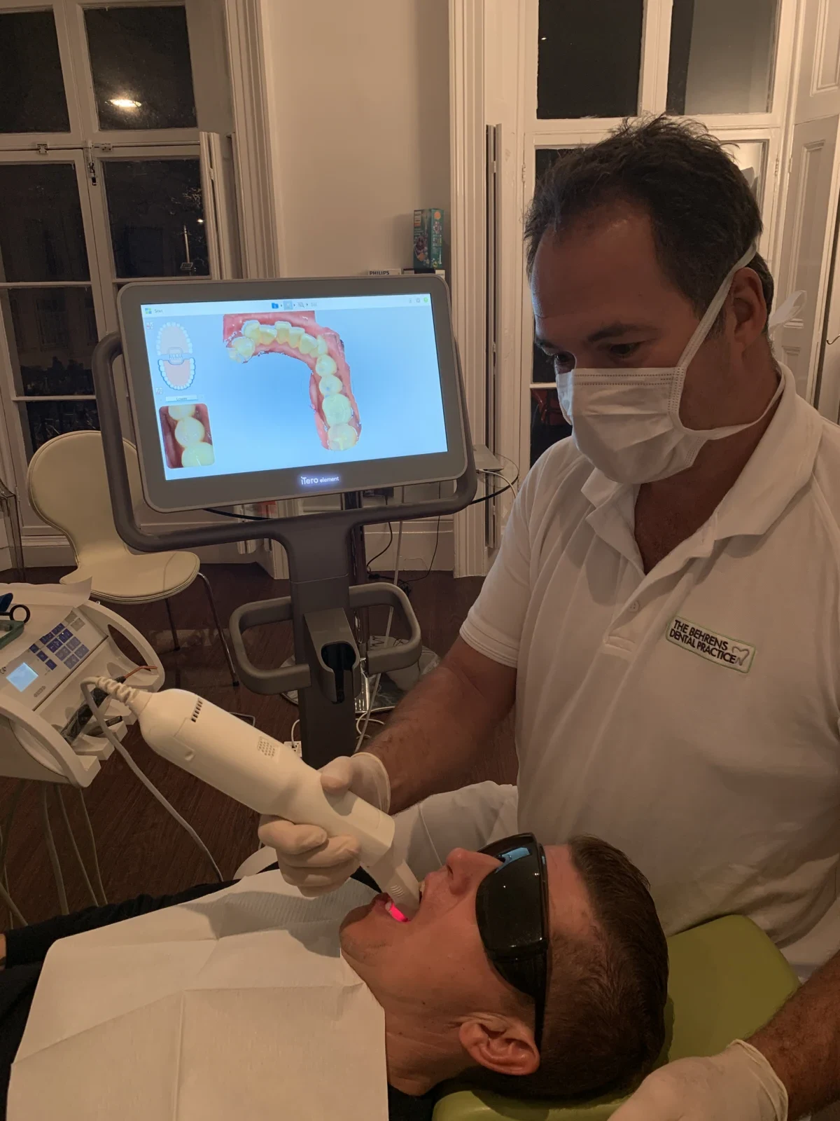 Digital scan for a precise crown fit